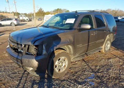 2013 Chevrolet Tahoe Ls из США, поврежденный, VIN 1GNSKAE07DR153016